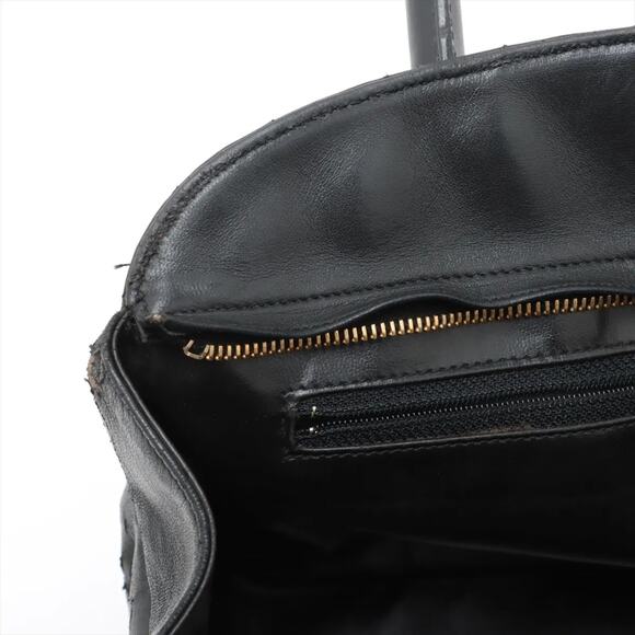 Chanel V Stitch Lambskin Handbag 1960255 - Picture 11 of 14